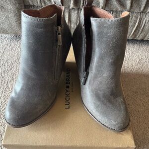 Lucky Brand Grayish Double Zipper Wedge Booties 9 1/2 M